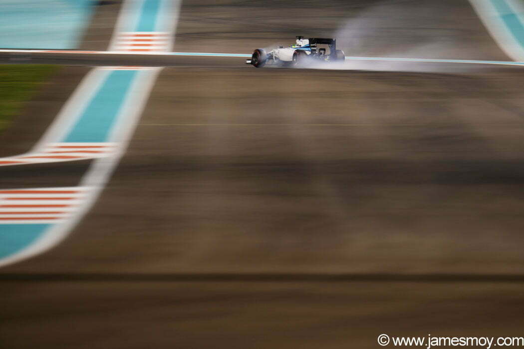 Motor Racing - Formula One World Championship - 2014 Abu Dhabi Grand Prix - Qualifying - Yas Marina Circuit