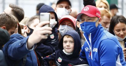 SOCHI AUTODROM, RUSSIAN FEDERATION - SEPTEMBER 23: Nikita Mazepin, Haas F1 & fans during the Russian GP  at Sochi Autodrom on Thursday September 23, 2021 in Sochi, Russian Federation. (Photo by Andy Hone / LAT Images)
