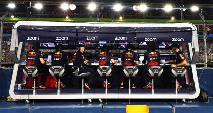 SINGAPORE, SINGAPORE - OCTOBER 01: Red Bull Racing Team Principal Christian Horner looks on from the Red Bull Racing pitwall during qualifying ahead of the F1 Grand Prix of Singapore at Marina Bay Street Circuit on October 01, 2022 in Singapore, Singapore. (Photo by Mark Thompson/Getty Images,) // Getty Images / Red Bull Content Pool // SI202210010443 // Usage for editorial use only //