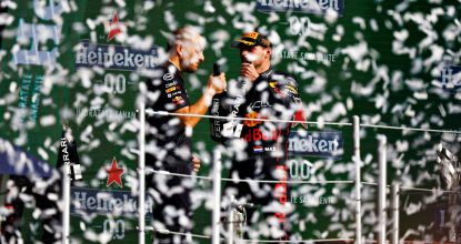 MEXICO CITY, MEXICO - OCTOBER 30: Race winner Max Verstappen of the Netherlands and Oracle Red Bull Racing and race engineer Gianpiero Lambiase celebrate on the podium during the F1 Grand Prix of Mexico at Autodromo Hermanos Rodriguez on October 30, 2022 in Mexico City, Mexico. (Photo by Chris Graythen/Getty Images) // Getty Images / Red Bull Content Pool // SI202210310030 // Usage for editorial use only //