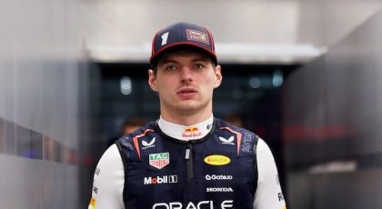 JEDDAH, SAUDI ARABIA - APRIL 19: Yuki Tsunoda of Japan and Oracle Red Bull Racing looks on in the garage during qualifying ahead of the F1 Grand Prix of Saudi Arabia at Jeddah Corniche Circuit on April 19, 2025 in Jeddah, Saudi Arabia. (Photo by Alex Pantling/Getty Images) // Getty Images / Red Bull Content Pool // SI202504190231 // Usage for editorial use only //