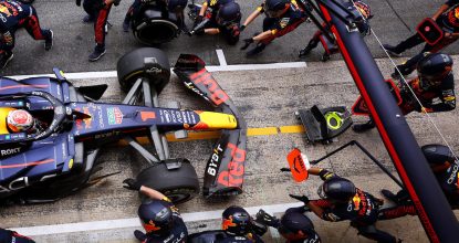 BARCELONA, SPAIN - JUNE 04: Max Verstappen of the Netherlands driving the (1) Oracle Red Bull Racing RB19 makes a pitstop during the F1 Grand Prix of Spain at Circuit de Barcelona-Catalunya on June 04, 2023 in Barcelona, Spain. (Photo by Dan Istitene/Getty Images) // Getty Images / Red Bull Content Pool // SI202306060465 // Usage for editorial use only //