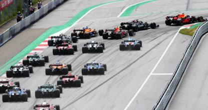 SPIELBERG, AUSTRIA - JUNE 27: Max Verstappen of the Netherlands driving the (33) Red Bull Racing RB16B Honda leads the field into turn one at the start during the F1 Grand Prix of Styria at Red Bull Ring on June 27, 2021 in Spielberg, Austria. (Photo by Peter Fox/Getty Images) // Getty Images / Red Bull Content Pool  // SI202106270348 // Usage for editorial use only //
